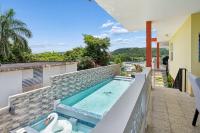 Villa Marbella - Ocean Views & Private Pool - Chambres d'hôtes Luquillo