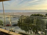 Porto LUXURY ATLANTIC OCEAN BEACH APARTMENT - Chambres d'hôtes Matosinhos