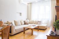 Grand Patriarh near Vitosha Blvd with Parking - Bed and Breakfast Sofia