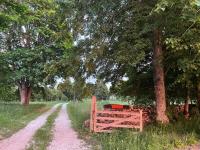 Romantiline talu Pädaste lahe ääres - B&B Pädaste