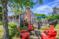 Chic Coastal Cottage Near Beach - Ferienwohnung Dennis Port