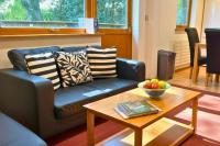 Scandi Style Bracken Lodge with Private Decking Sleeps 6 - B&B Chudleigh Knighton
