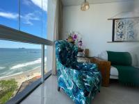 Guarujá Pitangueiras Frente Mar com 3 Suítes Ar-Condicionado Serviço de Praia Garagem Portaria 24h WiFi 5G Netflix Cozinha Completa Localização Privilegiada Perto de Tudo - Chambres d'hôtes Guarujá