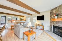 Lakeside & Slopeside - Bed and Breakfast McHenry