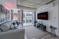 2CH - ACGymRooftop poolSmart TV - B&B Québec