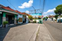 Lestari Malioboro Guesthouse - B&B Sentul
