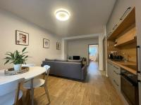 Modern flat in a city - B&B Humenné