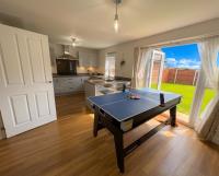 Spacious 6 BR-3 Baths-EV Charger and Free Parking-CV22-Warwickshire-Groups-Families-Contractors-Pets Welcome-By The Home Makers Hub - Ferienwohnung Rugby