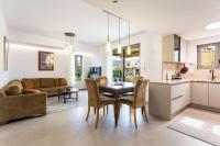 Urban Panorama - Stylish Stay in Kalamata - Chambres d'hôtes Kalamata