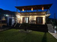 Cittadella Asprovalta 3BR - private pool - B&B Asproválta