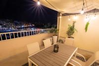 MARSASKALA Seafront Townhouse with Roof Terrace - B&B Marsaskala