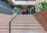 The Lineal Apartment 5 l Backup Power & Water l Walk 2 Sandton City & Mandela Square - Bed and Breakfast Johannesburg