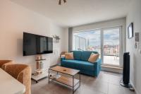 Seaside Oostende Apartment with Large Sunny Terrace - B&B Ostenda