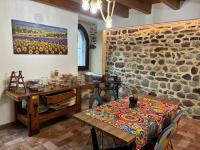 La Torre a colori - Bed and Breakfast Esine