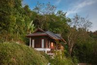 Romantic Tropical Retreat with Sunset & Rice Field Views - Bed and Breakfast Kuah