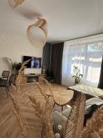 Apartamenty Żywieckie - Apartament Boho Jacuzzi w cenie! Zwierzęta za darmo! - B&B Żywiec