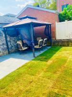 Queens NYC Private One Bedroom Bathroom Kitchen - B&B Utopia