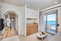Family Room with Sea View