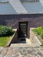 The Modern Center Flat - Steps to Shopping and Smiltyne Ferry - Ferienwohnung Klaipėda