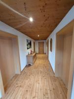 Apartment mit 3 Schlafzimmern und Dusche