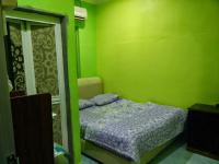 B&B Arau - Homestay Izzahrah Arau UNIFI, Fully Aircond - Bed and Breakfast Arau