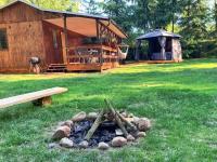DOM LAS 3-natura, relaks, jacuzzi, ognisko, Jeziorsko - B&B Kolonia Strachocice
