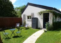 Le Pavillon - Bed and Breakfast Céroux-Mousty