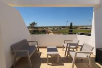 Ayia Triada Beach 2BR Apt - B&B Paralímni
