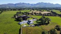 Laune View at Tullig House & Farm - Chambres d'hôtes Killarney