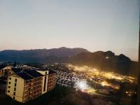 Jade Nguyễn Sapa 2 ROOM- Balcony with mountain view, kitchen, washing machine - Bed and Breakfast Sa Pa