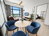 Appartamento con 2 Camere da Letto e Vista Città