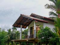 Forest & Fields Sinharaja - Your Island of Serenity - B&B Deniyaya