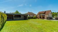 Penzion Adria III - B&B Dobrohošť
