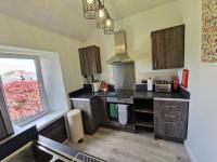 Bright & Spacious Central Apt Near City Centre - B&B Inverness