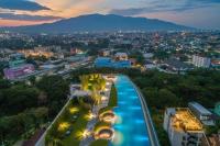 Astra Sky River 3 Bedroom 2B 73sqm - Rooftop Pool - B&B Chiang Mai