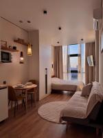 New, cozy apartment 2 minutes from the sea - B&B Odesa