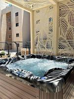 Blue in the desert - luxury apartment 10 min walk from the mall - B&B Eilat