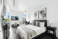 Chic Downtown Studio Perfect Couple's Getaway - Chambres d'hôtes Toronto