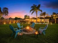 Tropical Retreat with Heated Pool & Firepit - B&B Clearwater