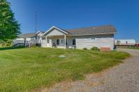 Near Amish Country & Shipshewana: Patio & Grill - Chambres d'hôtes Millersburg