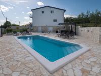 Villa The Rock - Chambres d'hôtes Unešić