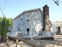 The Family Anchor Beach House at Sodus Point - Chambres d'hôtes Sodus Point