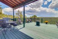 Mtn-View Hilltop Hideaway w/ Deck in Show Low - B&B Show Low