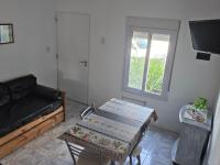 CASA VERDE 1 depto - Ferienwohnung Carhue