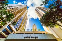 31Fl with partial ocean views, parking, & pool - B&B Honolulu