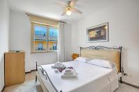 Casa Silvia 50m From The Lake - Happy Rentals - Chambres d'hôtes Nago-Torbole