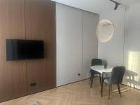 Style apartment near Mega Silk Way Astana - B&B Astana