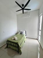Rening Homestay D'Aman Residence - B&B Alor Star