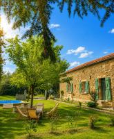 Domaine de Pourrouquet - Gîte de charme en pleine nature avec piscine - Chambres d'hôtes Vic-Fezensac
