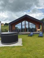 Sea View House with Sauna & Hot Tub for 8 - B&B Augustenborg